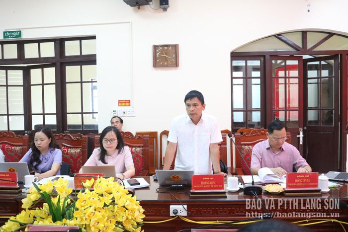 Lãnh đạo Ban Dân tộc HĐND tỉnh phát biểu tại buổi khảo sát
