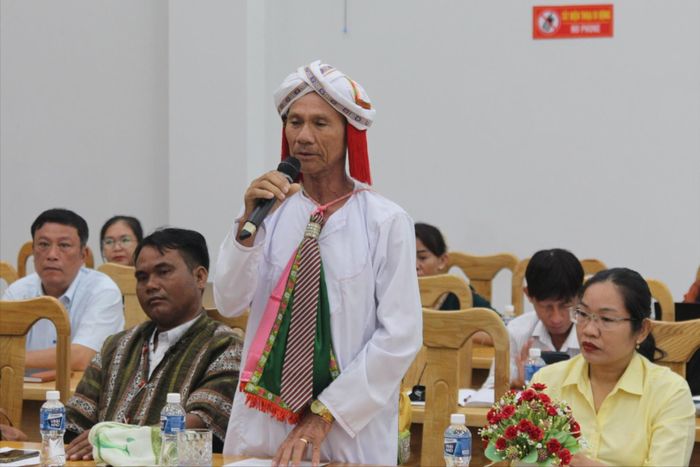 Đại biểu Thanh Ổn, thôn Châu Hanh, xã Hồng Thái kiến nghị quan tâm hỗ trợ vật tư phục vụ sản xuất nông nghiệp