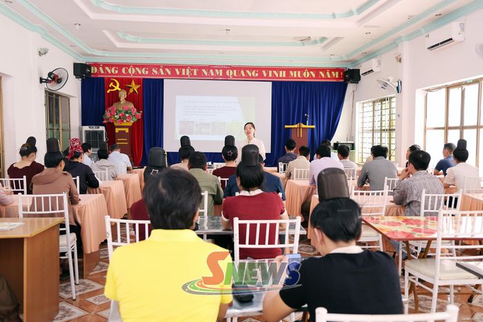 Tập huấn kiến thức khuyến nông cho nông dân xã Thuận Châu và xã Bình Thuận.
