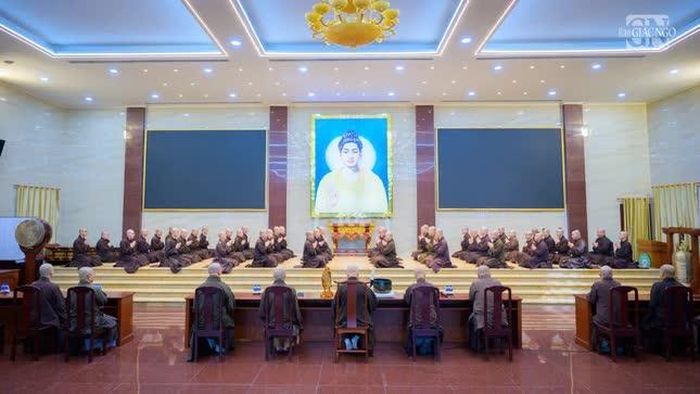 Quang cảnh buổi tụng luật