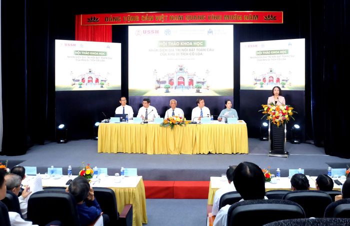 Hội thảo khoa học “Nhận diện giá trị nổi bật toàn cầu của Khu di tích Cổ Loa" diễn ra ngày 12/8. Ảnh: Ngọc Phương