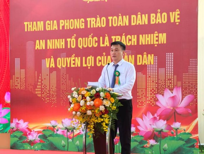 Ủy viên Ban Thường vụ Đảng ủy, Phó Chủ tịch UBND phường Dương Nội Quản Xuân Phú phát biểu khai mạc