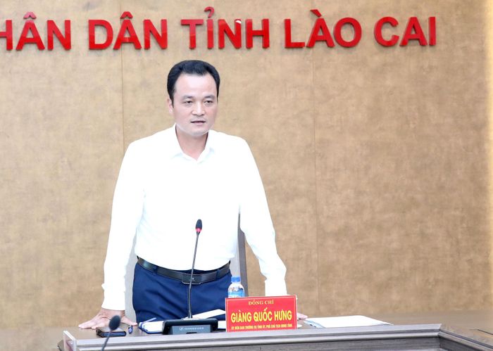 Phó Chủ tịch UBND tỉnh Giàng Quốc Hưng phát biểu. Ảnh: Tiến Lập