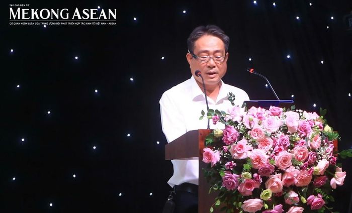 Chủ tịch Hoá chất Đức Giang Đào Hữu Kha chia sẻ mở đầu đại hội. Ảnh: Vũ Miên/Mekong ASEAN