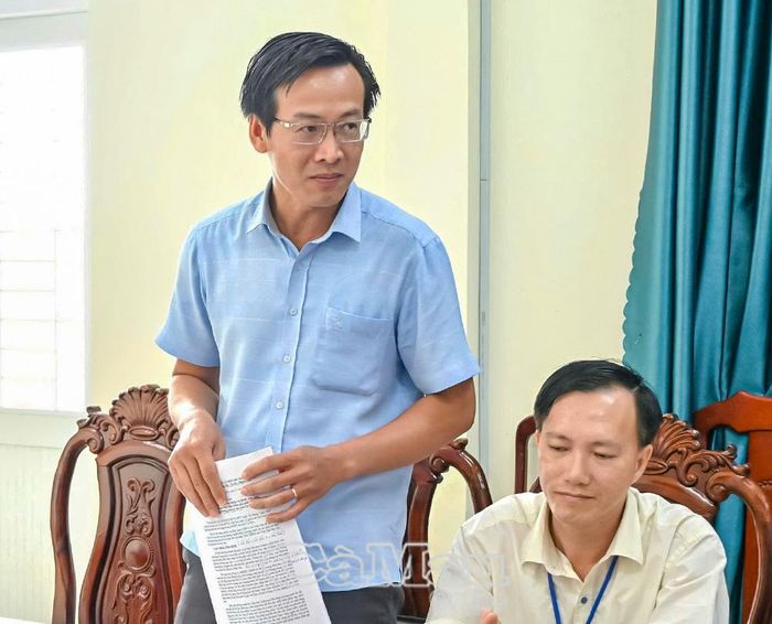 Ông Ngô Thời Nhiệm, Phó Trưởng phòng Quản lý du lịch, Sở Văn hoá, Thể thao và Du lịch tỉnh gợi ý hướng phát triển du lịch trên địa bàn xã, góp phần khai thác hiệu quả tiềm năng, thế mạnh và thúc đẩy kinh tế địa phương phát triển bền vững.