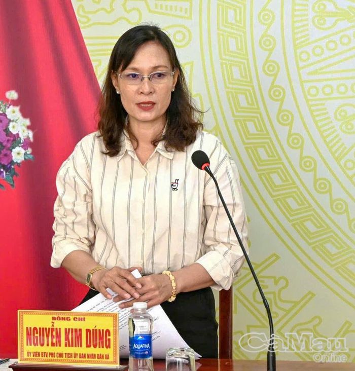  Đồng chí Nguyễn Kim Dúng, Phó Chủ tịch UBND xã Gành Hào, tiếp thu các ý kiến đóng góp của Đoàn giám sát; đồng thời trao đổi về những khó khăn, điểm nghẽn trong phát triển kinh tế - xã hội và đề xuất các giải pháp tháo gỡ.