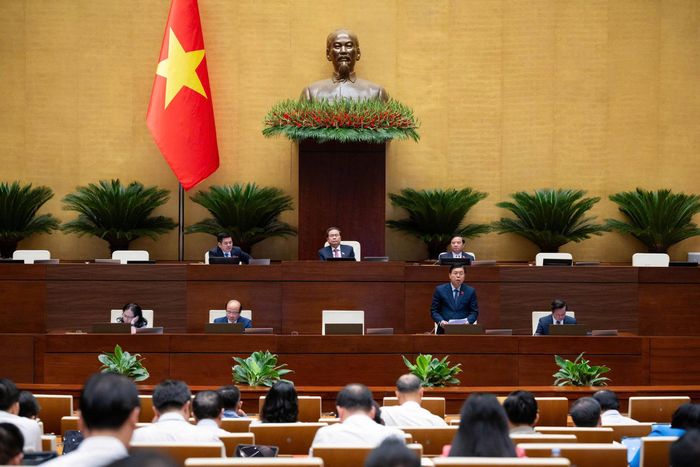 Bộ trưởng Bộ Nội vụ Nguyễn Tiến Hải: "Thành lập TP. Quảng Ninh và TP. Bắc Ninh trực thuộc Trung ương là chiến lược tái cấu trúc không gian phát triển". Ảnh: VPQH