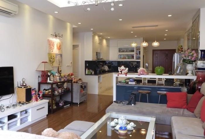 Khu vực bếp nối liền phòng khách để thuận tiện cho việc sinh hoạt.