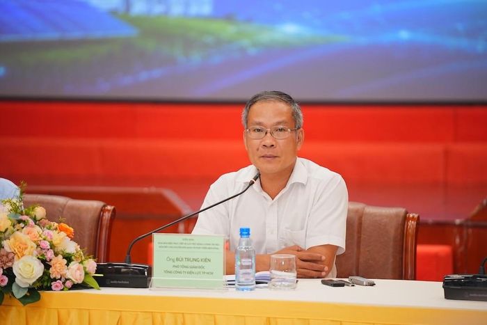 Ông Bùi Trung Kiên, Phó Tổng Giám đốc Tổng công ty Điện lực TP.HCM (EVNHCMC) cho biết mô hình qua đường dây riêng đang phát triển tốt với 14 hệ thống tại TP.HCM, tổng công suất 60 MW