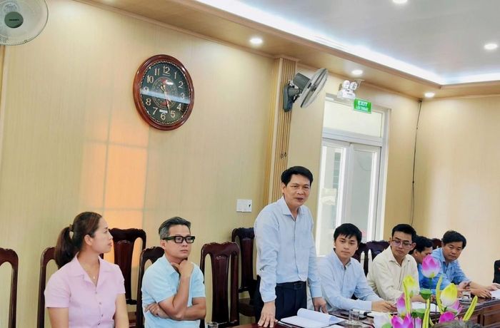 Các đại biểu đóng góp ý kiến tại hội nghị...