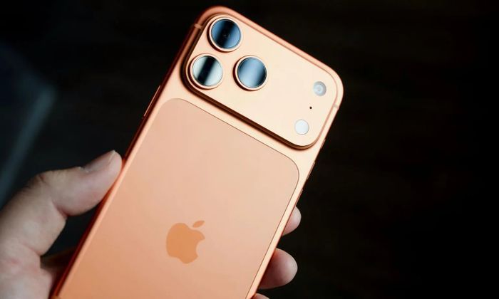 Mẫu iPhone Pro của Apple. (Nguồn: Digital Trends)