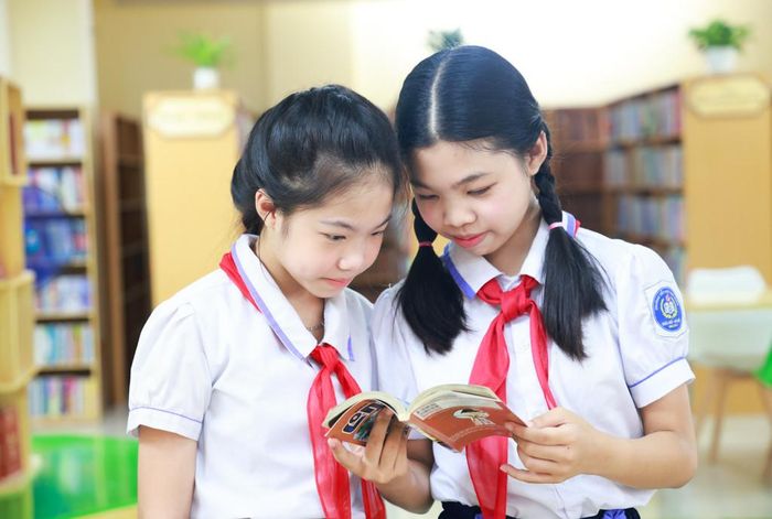 Mô hình “Thư viện số cộng đồng” được đặt tại Trung tâm Dịch vụ tổng hợp xã Hoài Đức, với diện tích gần 200m2.