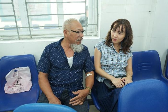 Nhiều người dân xã Thuận An bày tỏ việc khám chữa bện tại Trạm y tế xã rất thuận lợi. Ảnh: Vân Thư
