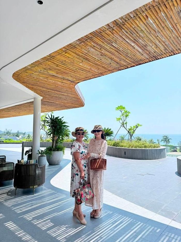 Bảo Thanh bày tỏ sự hài lòng với chuyến đi từ lúc bắt đầu cho đến khi kết thúc, đồng thời ấn tượng với thời tiết, thiên nhiên và con người nơi đây.