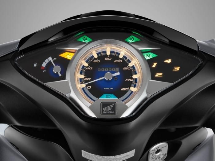 Future 125 FI 2026 tiếp tục ghi dấu ấn với phong cách sang trọng và hiện đại.