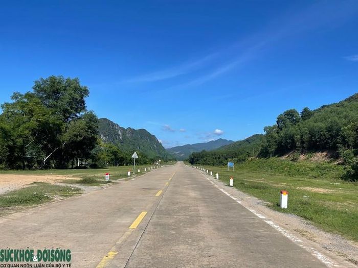 Sân bay dã chiến Khe Gát. Ảnh: Hùng Trần