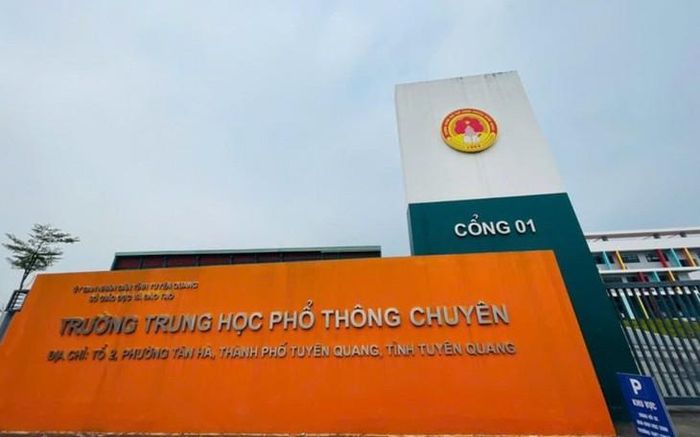 Theo kế hoạch của Bộ GD&ĐT, Hội đồng thi Sở GD&ĐT Tuyên Quang tổ chức thi lại cho 328 thí sinh đã dự thi tại điểm thi Trường THPT Chuyên Tuyên Quang. Ảnh: TL