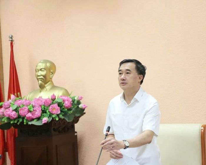 Thứ trưởng Bộ Y tế, Chủ tịch Hội đồng Y khoa Quốc gia, GS.TS Trần Văn Thuấn phát biểu chỉ đạo. Ảnh: Trần Minh