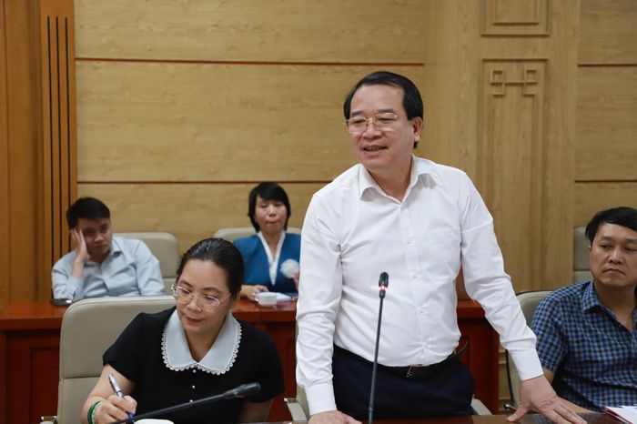 Ông Hà Văn Siêu, Phó Cục trưởng Cục Du lịch Quốc gia Việt Nam phát biểu. Ảnh: Trần Minh