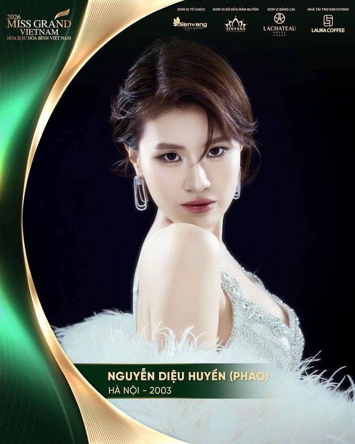 Việc góp mặt trong danh sách đề cử Top 100 gương mặt đẹp nhất thế giới vì thế càng khiến hành trình thay đổi hình ảnh của Pháo được chú ý.