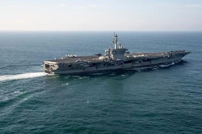 Tàu sân bay USS George Washington