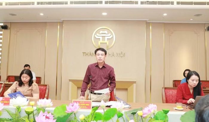 Phó Bí thư Thường trực Thành ủy Hà Nội Nguyễn Trọng Đông chủ trì cuộc họp