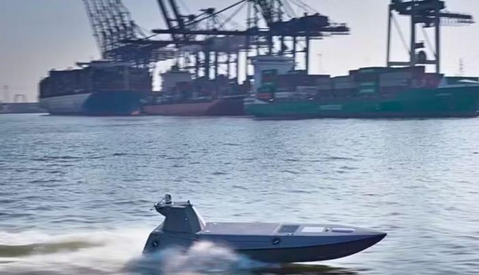 Nguồn tin đánh giá việc phát hiện lỗ hổng là “thất bại nghiêm trọng trong kiểm tra nguồn gốc linh kiện” và cho biết đã mất niềm tin vào nền tảng này.