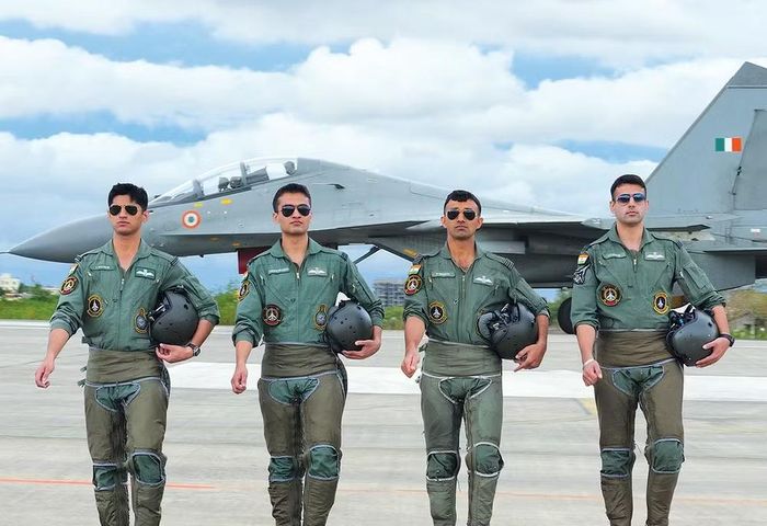 Cũng có đề xuất hiện đại hóa chiến đấu cơ Su-30MKI của Ấn Độ tại các doanh nghiệp Nga, nhưng hiện vẫn chưa có thông báo chính thức nào.