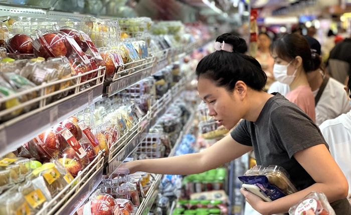 Các nhà bán lẻ nội địa liên tục phát triển thị trường hàng hóa tiêu dùng. Ảnh: S.X.