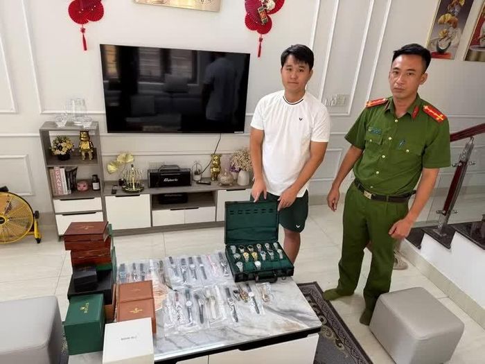 Đối tượng Vũ Văn Đạt.