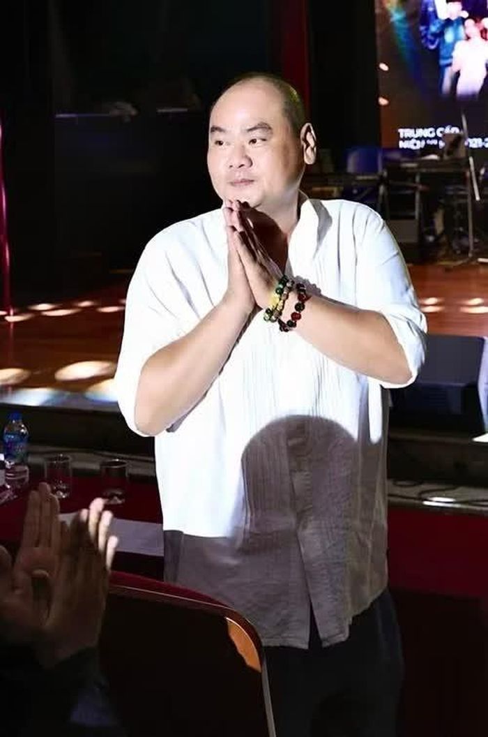 Ca sĩ, giảng viên Xuân Trung qua đời ở tuổi 48.