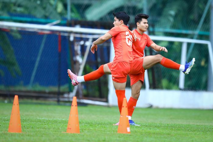  Quãng nghỉ gần 10 ngày sau vòng bảng ASEAN Cup đã giúp các cầu thủ hồi phục và đạt trạng thái thể lực tốt hơn. Từ thời điểm này, ASEAN Cup sẽ thi đấu với cường độ dồn dập trở lại, trung bình khoảng 4 ngày mỗi trận. 