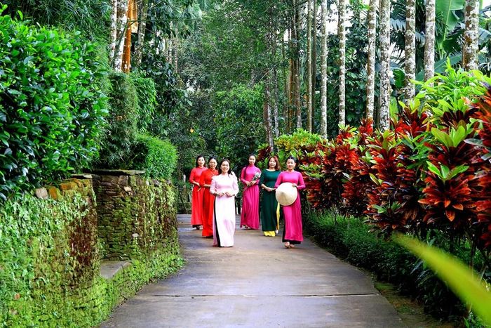 Nét đẹp làng Thạnh Bình. Ảnh: T.C.Thiêm