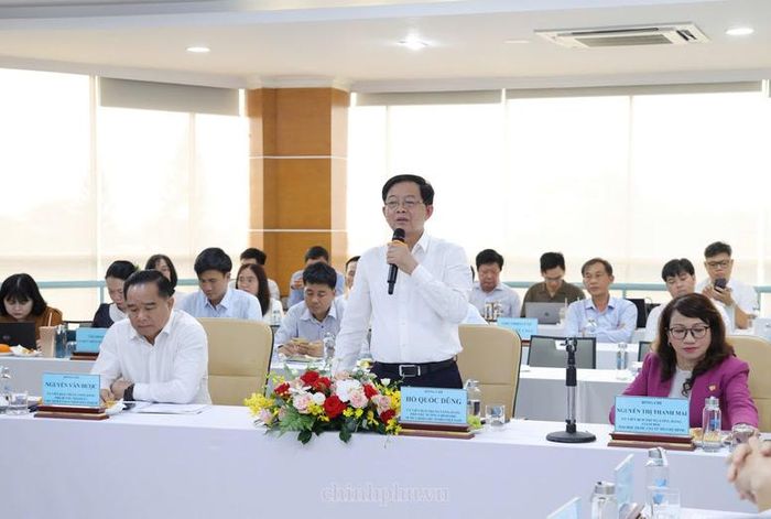 Phó Thủ tướng nhấn mạnh, ĐHQG TPHCM là một trong những trung tâm đào tạo, nghiên cứu khoa học, phát triển công nghệ và đổi mới sáng tạo hàng đầu cả nước - Ảnh: chinhphu.vn/Gia Huy