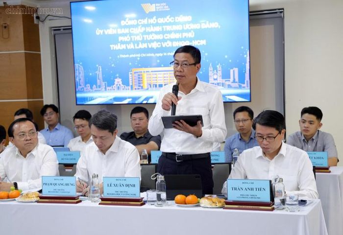 Thứ trưởng Bộ Khoa học và Công nghệ Lê Xuân Định nêu ý kiến tại cuộc làm việc - Ảnh: chinhphu.vn/Gia Huy