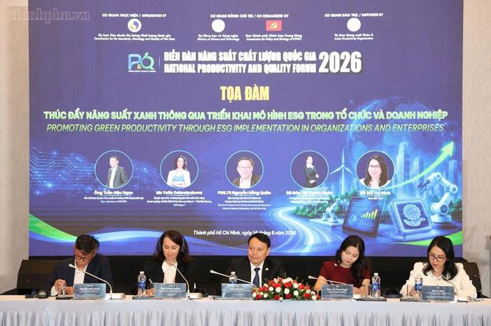 Hội thảo “Thúc đẩy năng suất xanh thông qua triển khai mô hình ESG trong tổ chức và doanh nghiệp” - Ảnh: chinhphu.vn/TG