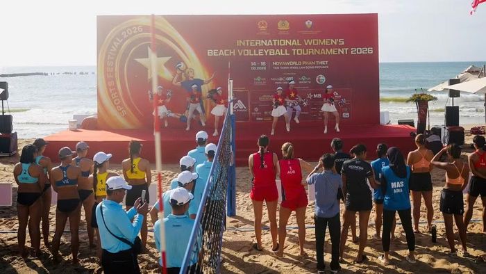 Lễ khai mạc bóng chuyền bãi biển trong khuôn khổ Sports Festival 2026. (Ảnh: HÀ VƯƠNG)
