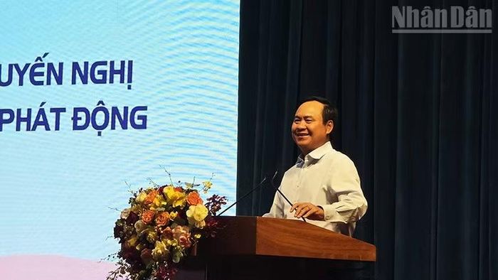 Đồng chí Võ Văn Hưng phát biểu tại hội nghị. (Ảnh: PHÚC THẮNG)