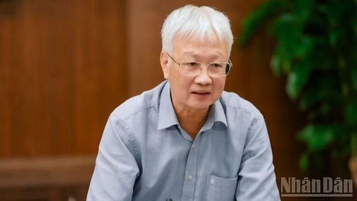 Tiến sĩ Nguyễn Anh Tuấn, Thành viên Hội đồng thành viên TKV phát biểu. (Ảnh: HOÀNG NAM)