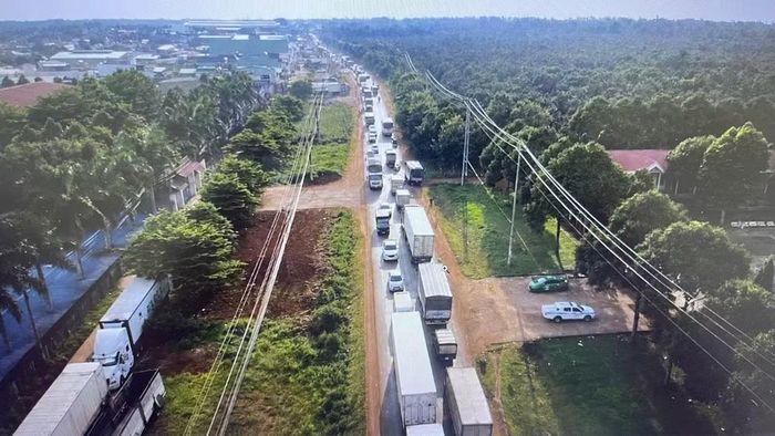 Tình trạng ùn tắc giao thông trên Quốc lộ 26 đoạn từ phường Buôn Ma Thuột về xã Krông Pắc. (Ảnh: Phòng Cảnh sát giao thông, Công an tỉnh Đắk Lắk)