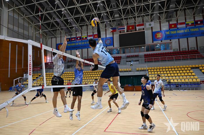  Pha đập bóng uy lực của Nguyễn Ngọc Thuân. 
