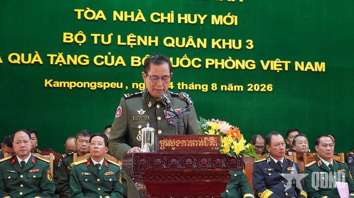 Đại tướng Khieu Chhen phát biểu tại buổi lễ. Ảnh: Bộ Quốc phòng Campuchia.  