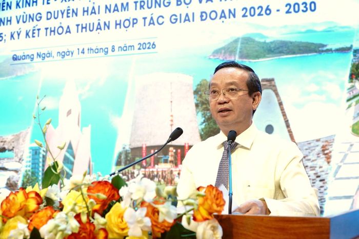 Ông Bùi Minh Thạnh, Phó Chủ tịch UBND TPHCM, phát biểu kết luận hội nghị. Ảnh: NGỌC OAI