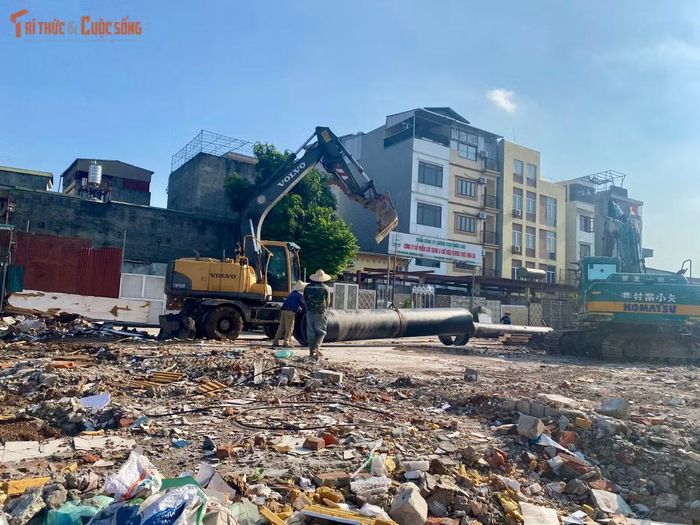 Theo quy hoạch chi tiết, tuyến đường được mở rộng với mặt cắt ngang từ 22,5 m đến 40 m, tổng mức đầu tư hơn 2.300 tỷ đồng. Khi hoàn thành, công trình được kỳ vọng sẽ giải quyết triệt để điểm nóng ùn tắc giao thông, đồng bộ hạ tầng kỹ thuật và nâng tầm bộ mặt đô thị cho khu vực phía Nam Thủ đô.
