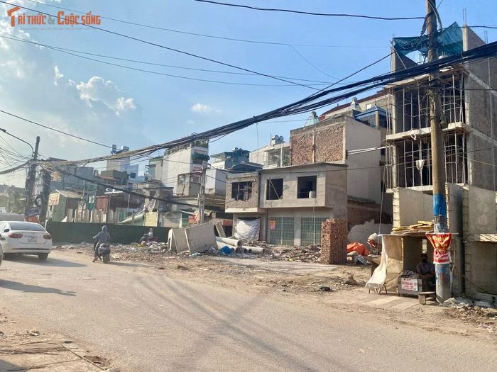 Công tác GPMB được xác định là khâu then chốt và cũng là khó khăn lớn nhất của dự án. Tổng diện tích đất cần thu hồi phục vụ thi công lên tới 98.345,92m2.