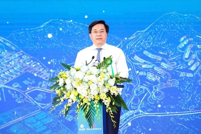 Chủ tịch UBND tỉnh Phú Thọ Trần Duy Đông.