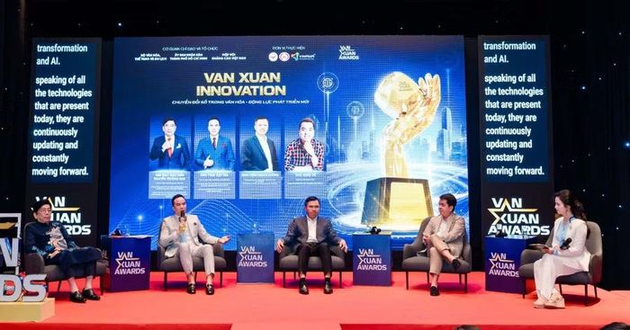 Tọa đàm tại sự kiện.