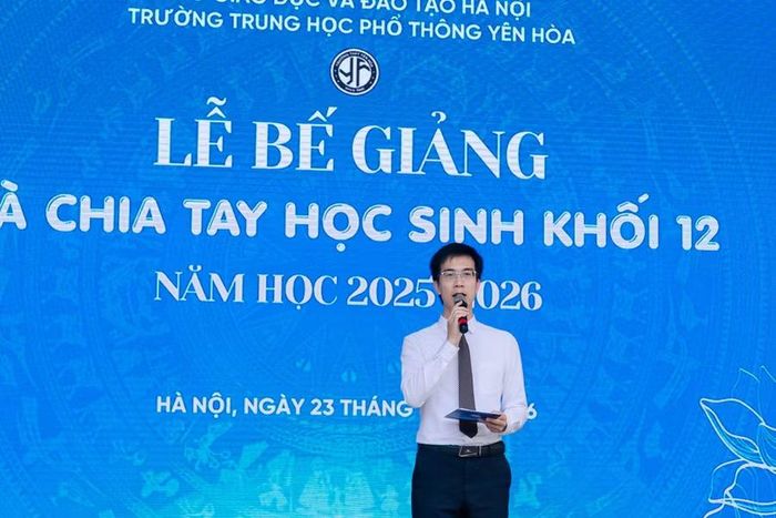 Thầy Phạm Thế Mạnh.