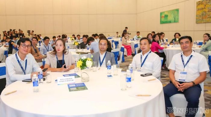 Diễn đàn là không gian đối thoại, chia sẻ kinh nghiệm và kết nối những xu hướng mới nhất về trí tuệ nhân tạo trong lĩnh vực báo chí, truyền thông.