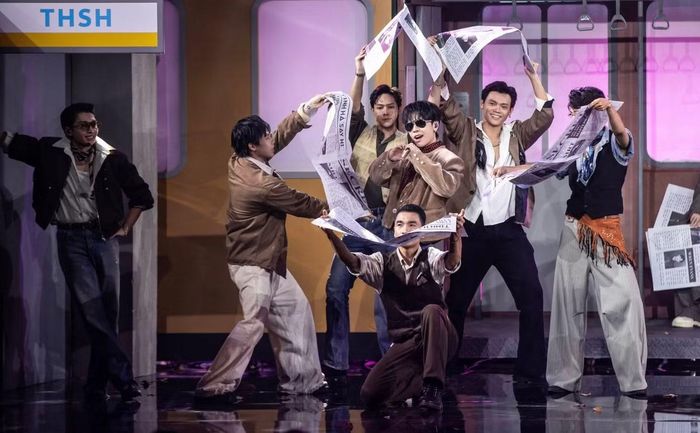 Sức nóng từ Tinh hà say hi đang thách thức mọi ca sĩ ở dự án solo.